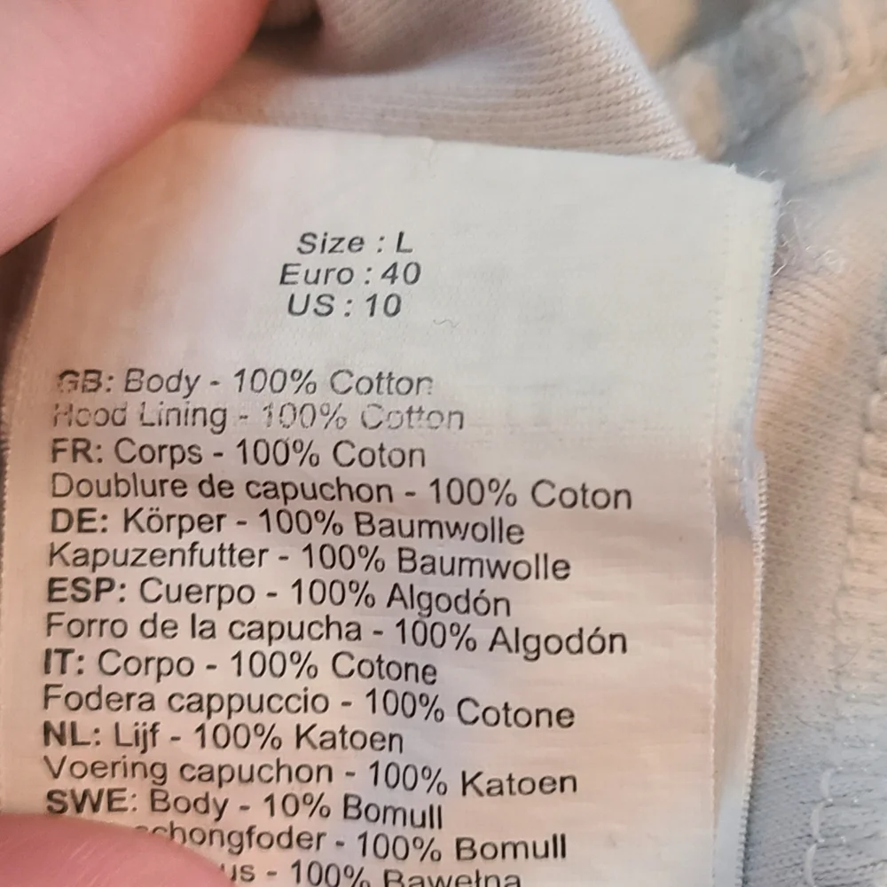 Bench Sweater - Picture 10 of 10